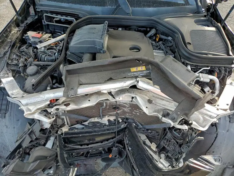 2019 MERCEDES-BENZ GLC 300  