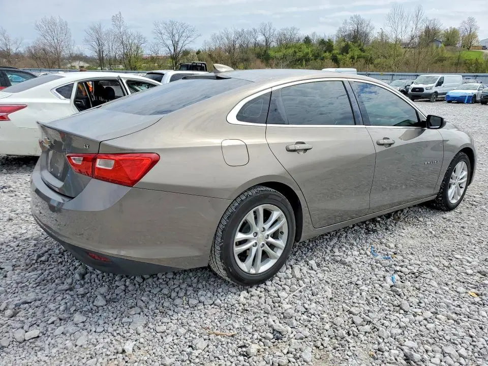 2017 CHEVROLET MALIBU LT  