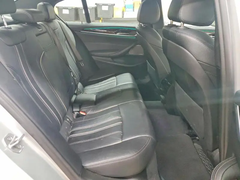 2021 BMW 530 I  