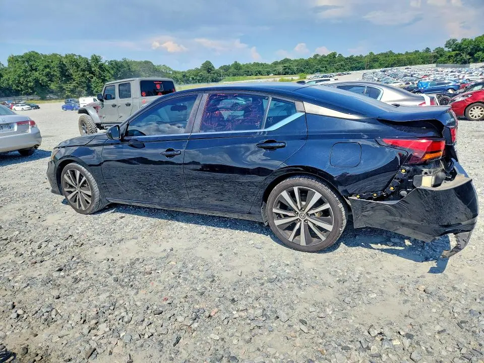 2020 NISSAN ALTIMA SR  