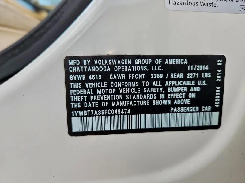 2015 VOLKSWAGEN PASSAT SE  