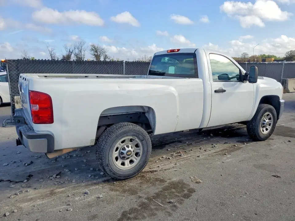 2013 CHEVROLET SILVERADO C2500 HEAVY DUTY  
