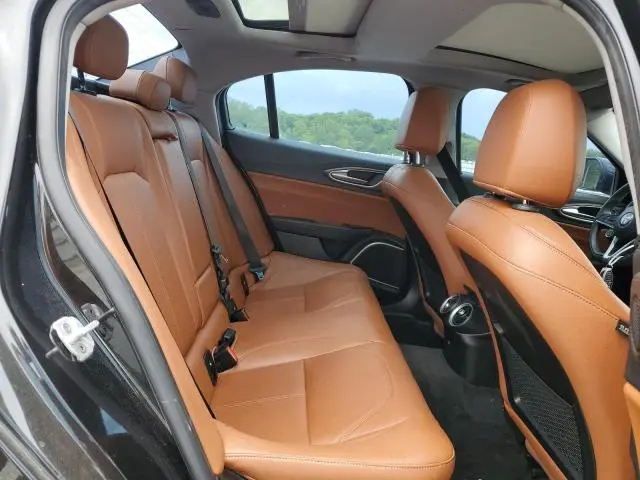 2017 ALFA ROMEO GIULIA TI Q4
