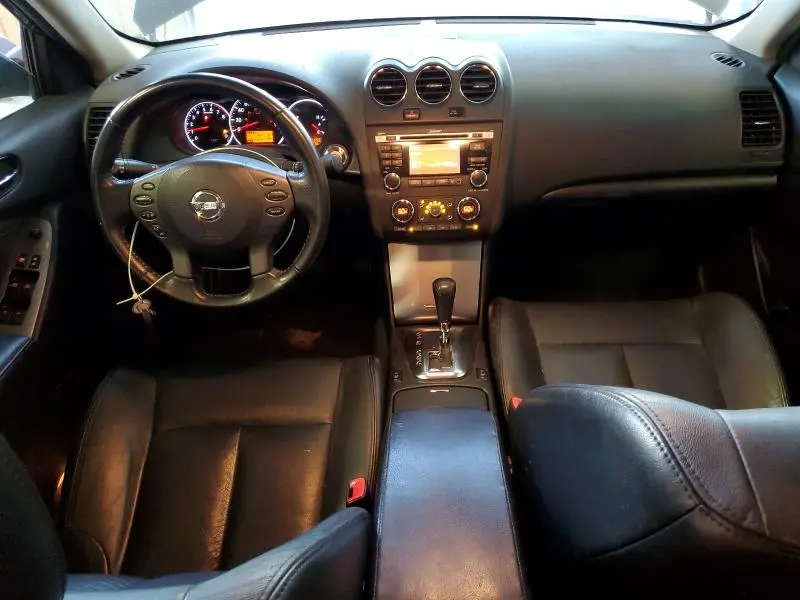 2010 NISSAN ALTIMA BASE  