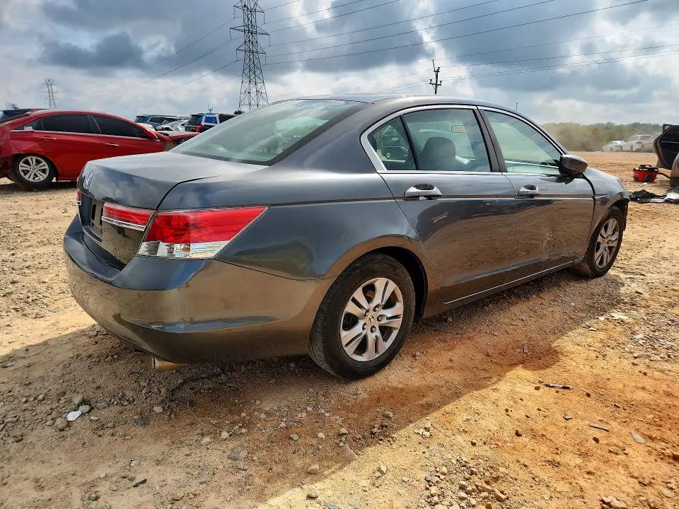 2011 HONDA ACCORD LXP  