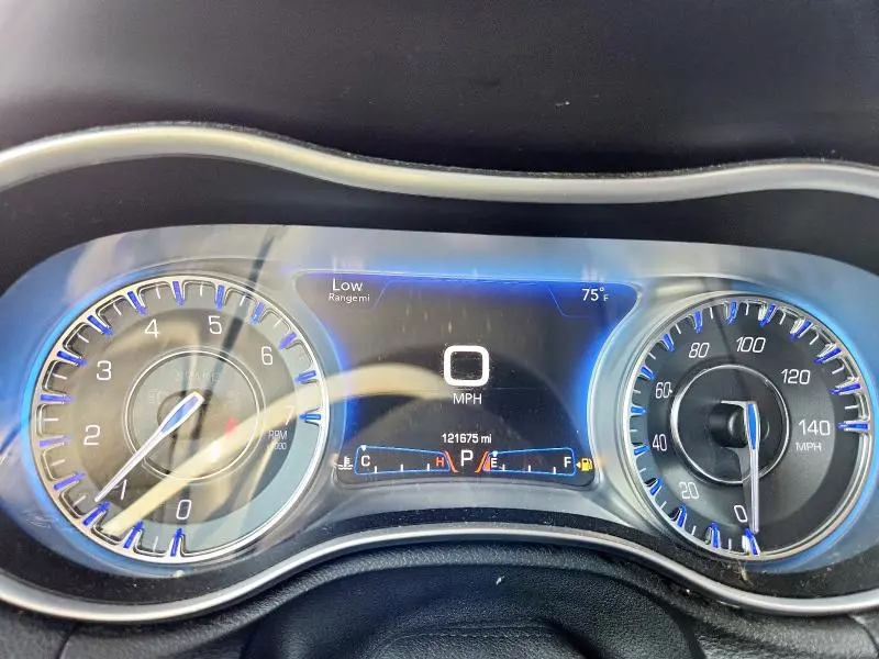 2017 CHRYSLER 300 LIMITED  