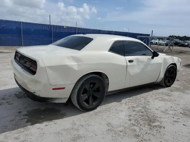 2016 DODGE CHALLENGER SXT  