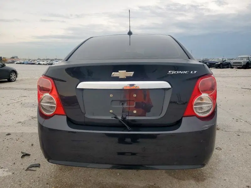 2015 CHEVROLET SONIC LT