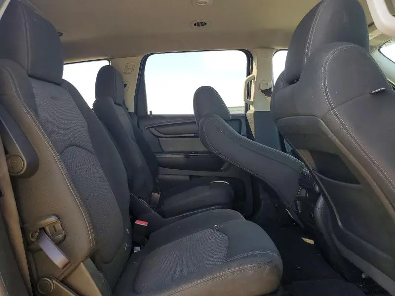 2013 CHEVROLET TRAVERSE LT  