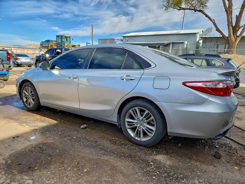 2015 TOYOTA CAMRY LE  