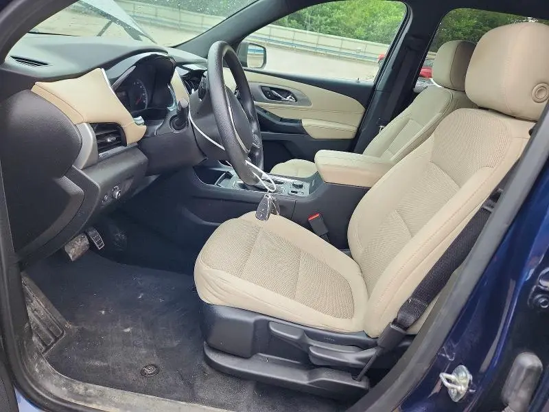 2022 CHEVROLET TRAVERSE LS  