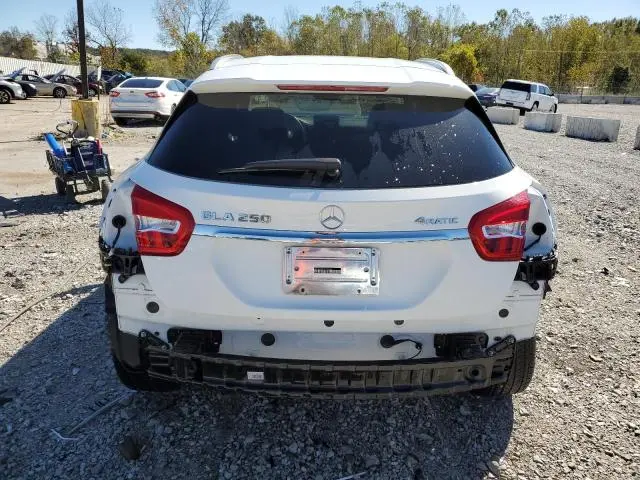 2020 MERCEDES-BENZ GLA 250 4MATIC  