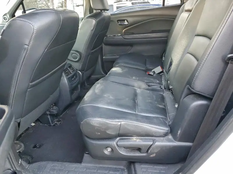 2017 HONDA PILOT EXL  