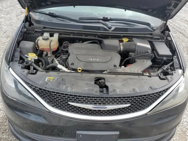 2017 CHRYSLER PACIFICA LX  