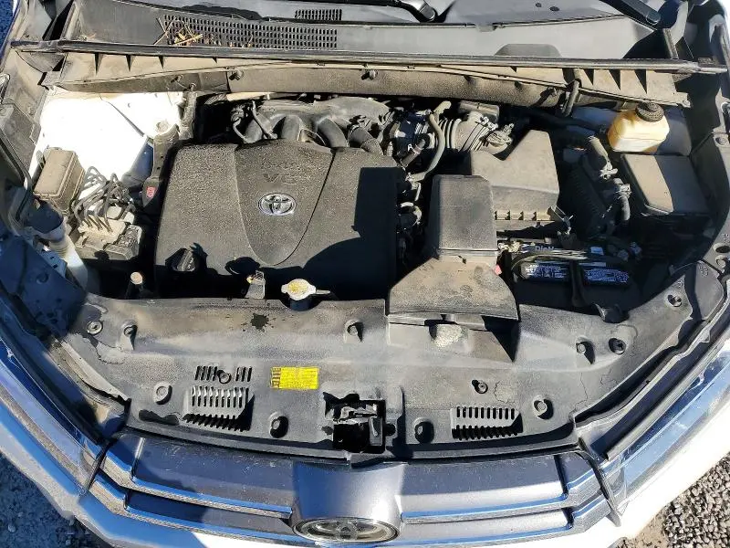 2017 TOYOTA HIGHLANDER LIMITED  