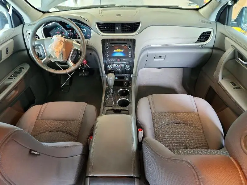 2014 CHEVROLET TRAVERSE LT  
