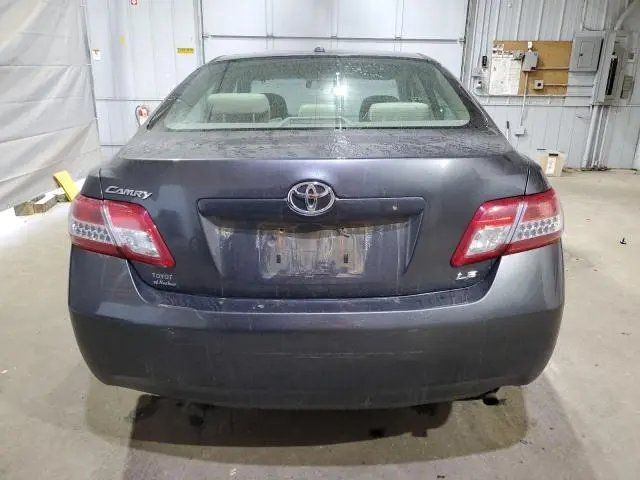 2010 TOYOTA CAMRY BASE  