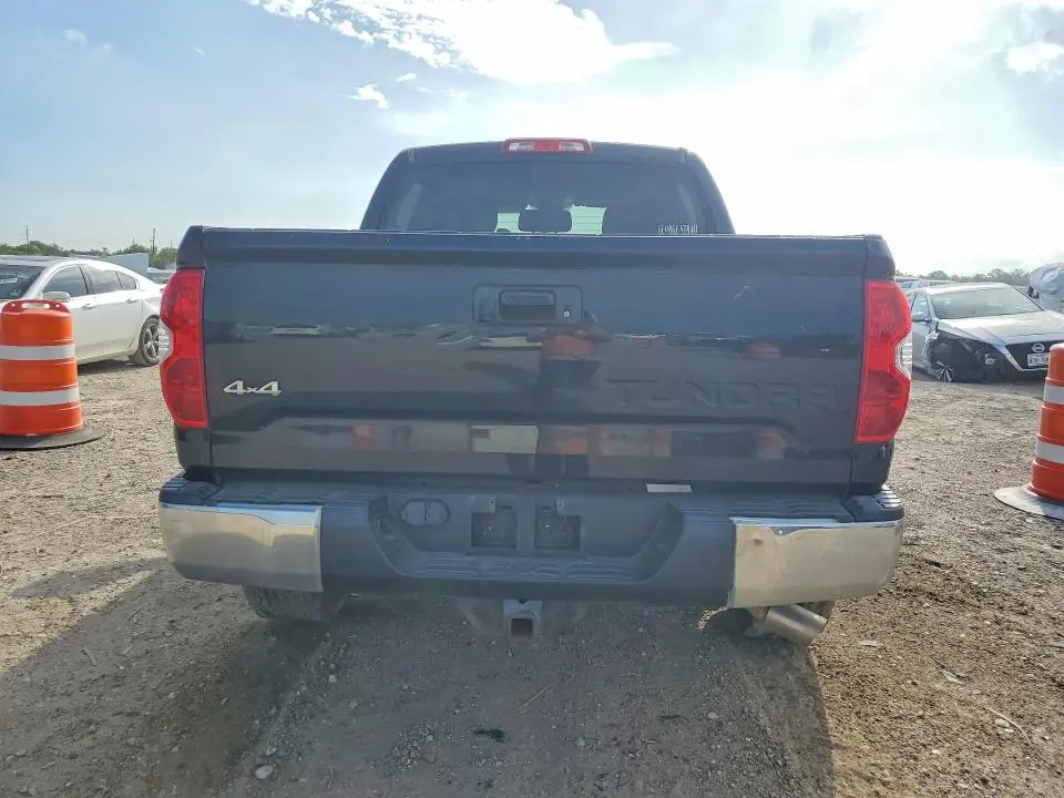 2014 TOYOTA TUNDRA CREWMAX SR5  
