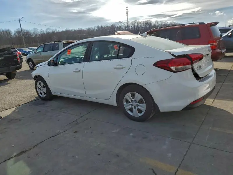 2018 KIA FORTE LX  