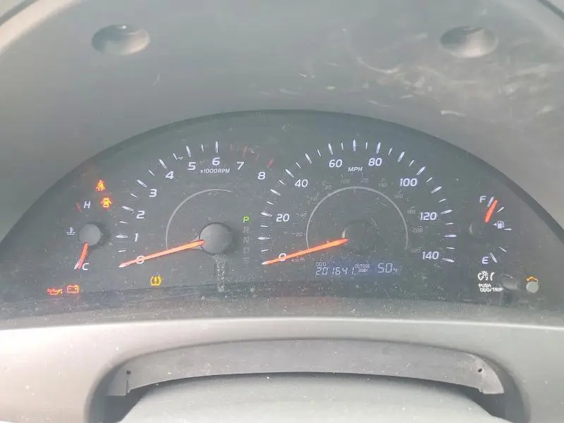 2011 TOYOTA CAMRY LE  