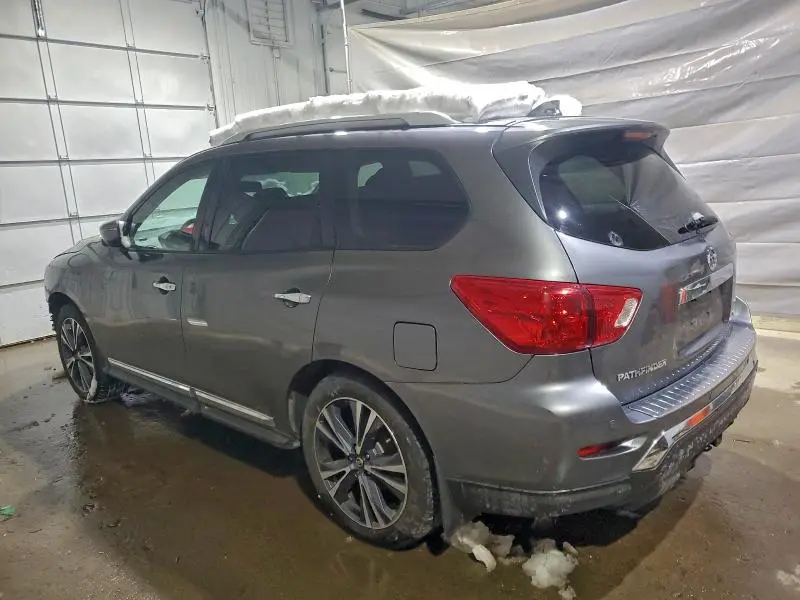 2019 NISSAN PATHFINDER S  