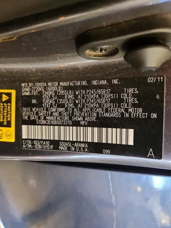 2011 TOYOTA HIGHLANDER BASE  