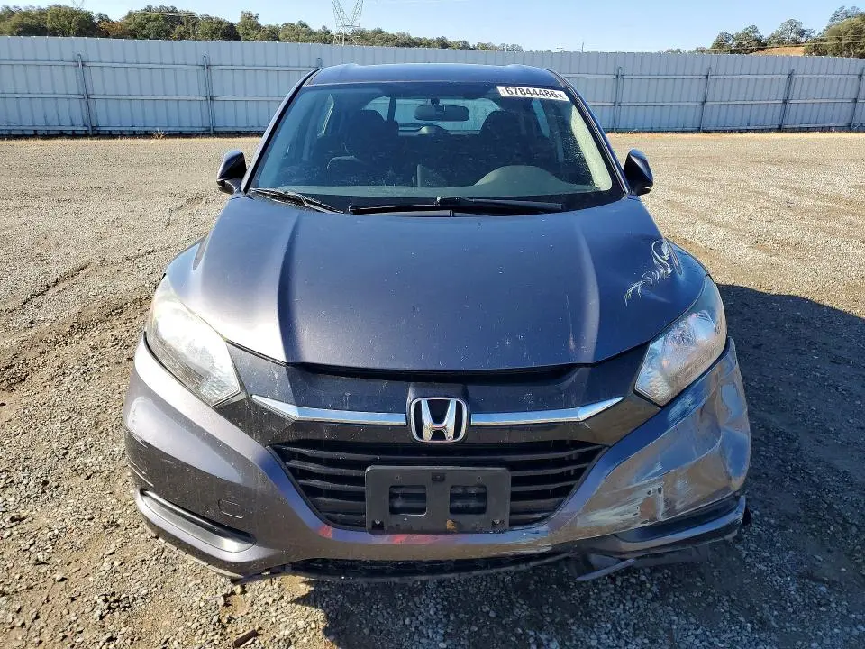 2017 HONDA HR-V LX  
