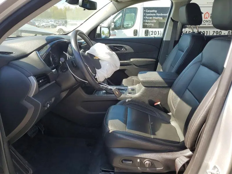 2019 CHEVROLET TRAVERSE LT  