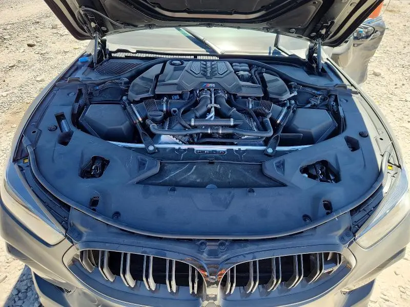 2025 BMW M8   