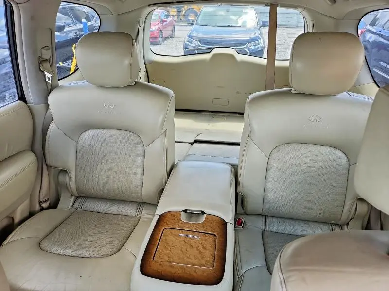 2011 INFINITI QX56 BASE  