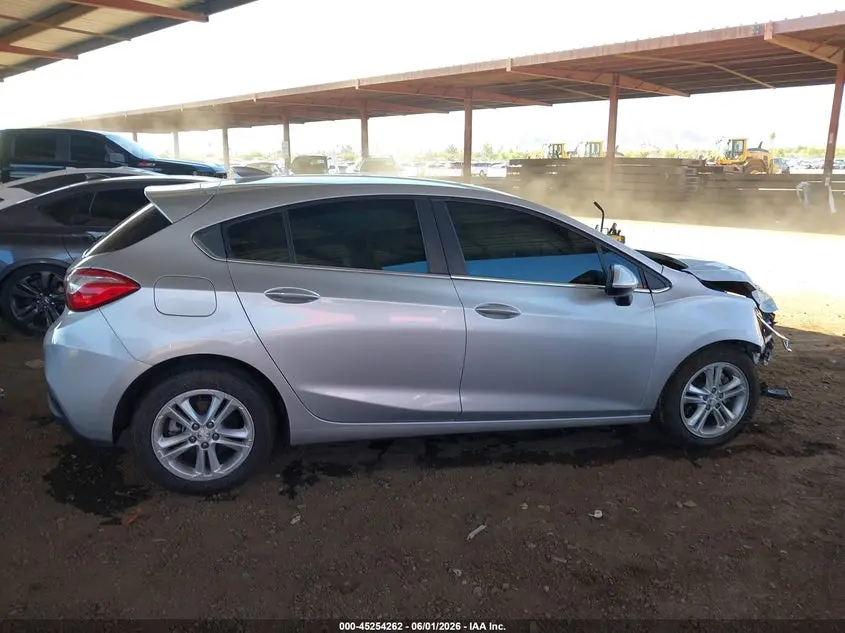 2018 CHEVROLET CRUZE LT AUTO