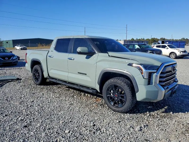 2025 TOYOTA TUNDRA CREWMAX LIMITED  