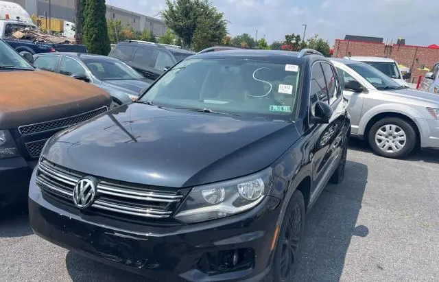 2015 VOLKSWAGEN TIGUAN S