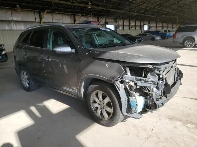 2013 KIA SORENTO LX  