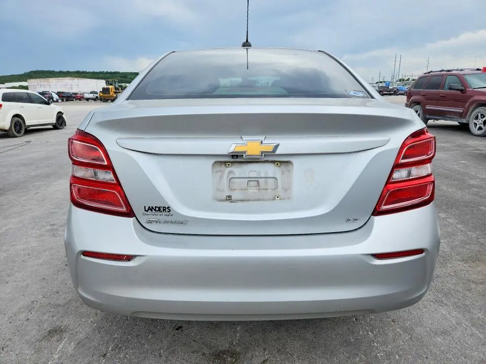 2018 CHEVROLET SONIC LT  