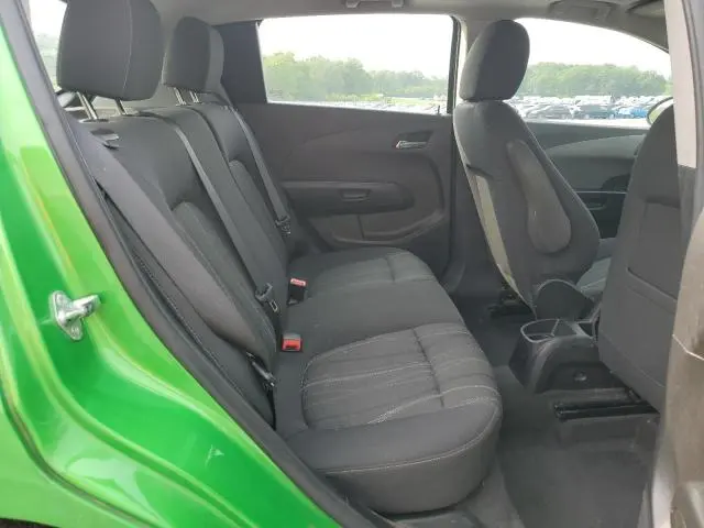 2015 CHEVROLET SONIC LT  