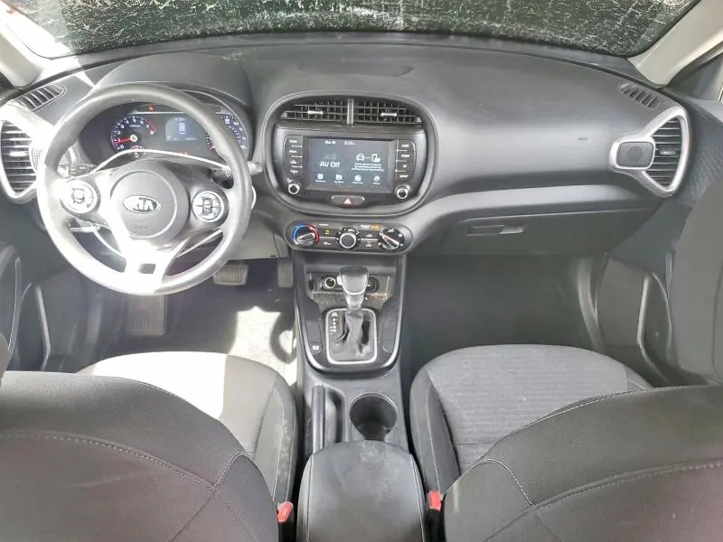 2020 KIA SOUL S  