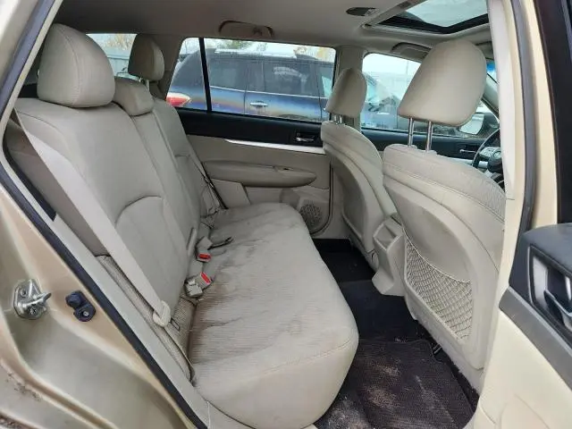 2010 SUBARU OUTBACK 2.5I PREMIUM  