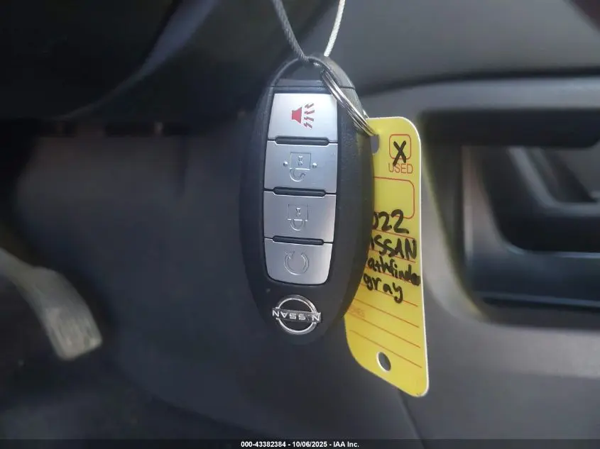 2022 NISSAN PATHFINDER SV 2WD