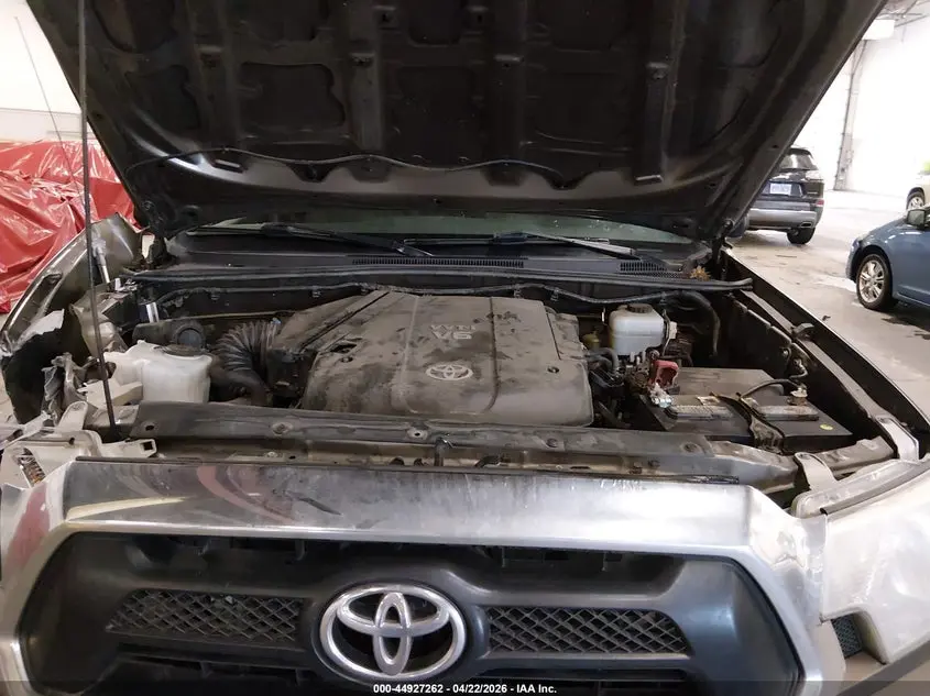 2013 TOYOTA TACOMA BASE V6