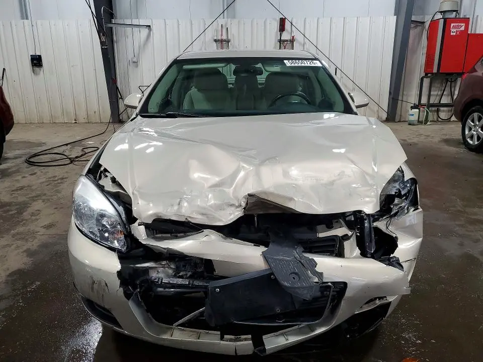 2011 CHEVROLET IMPALA LT  