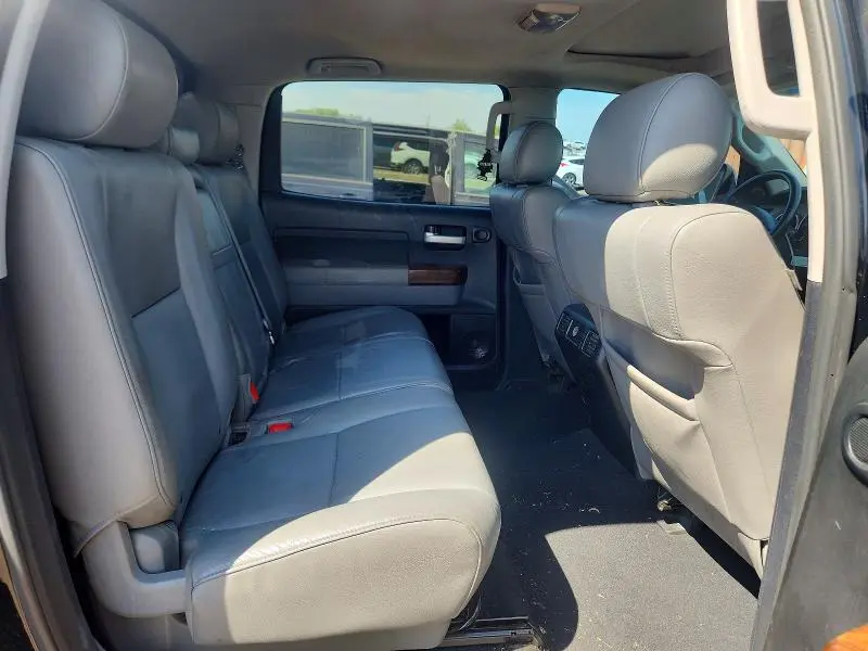 2012 TOYOTA TUNDRA CREWMAX LIMITED  