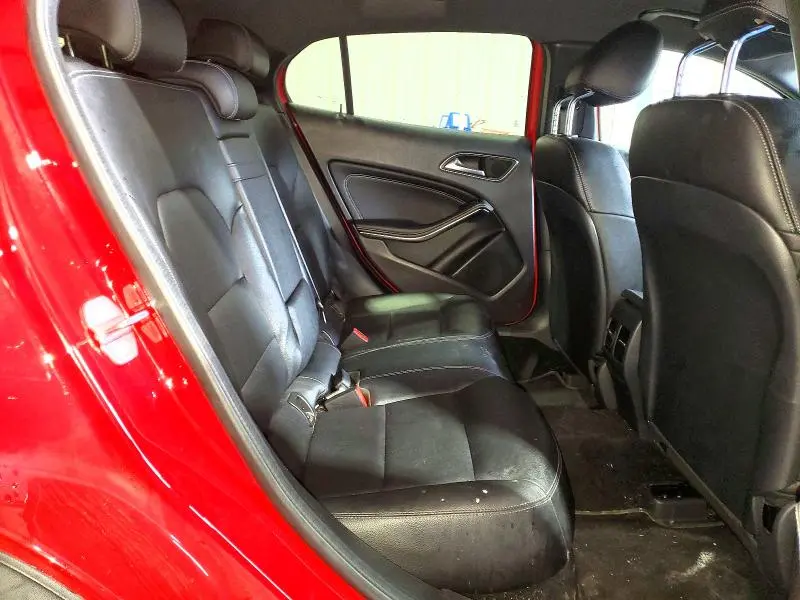 2019 MERCEDES-BENZ GLA 250 4MATIC  