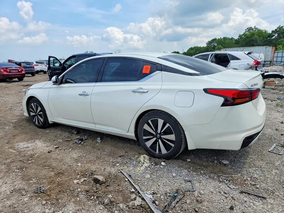 2019 NISSAN ALTIMA SV  