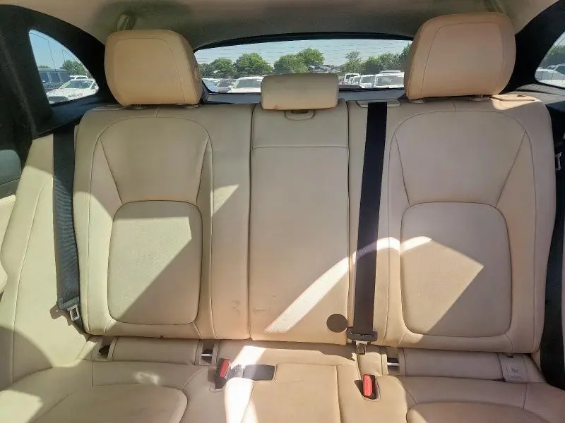 2018 JAGUAR F-PACE PREMIUM  