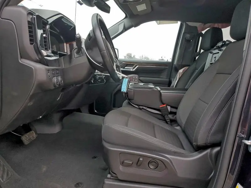 2024 CHEVROLET SILVERADO K1500 RST  