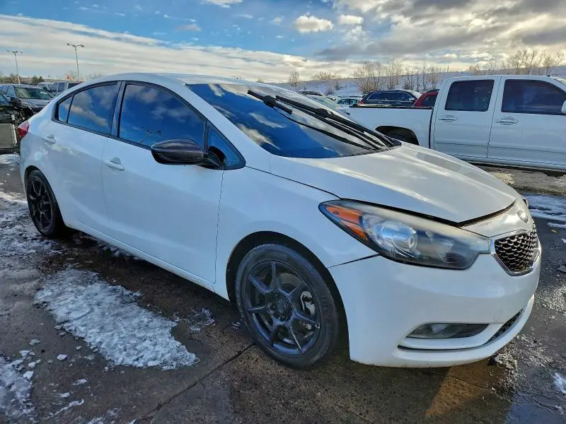 2016 KIA FORTE LX  