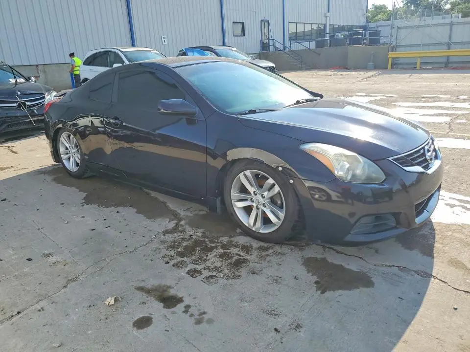 2013 NISSAN ALTIMA S  