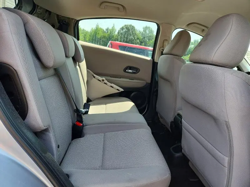 2017 HONDA HR-V LX  