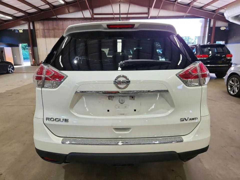 2016 NISSAN ROGUE SV  